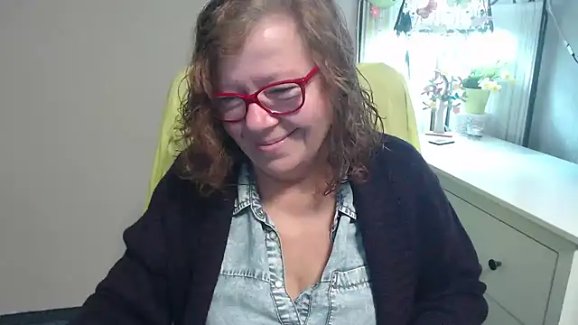 Adelewildx online show from October 2, 2025, 2:51 am