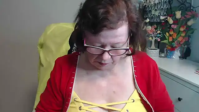 Adelewildx online show from April 9, 2026, 6:19 am