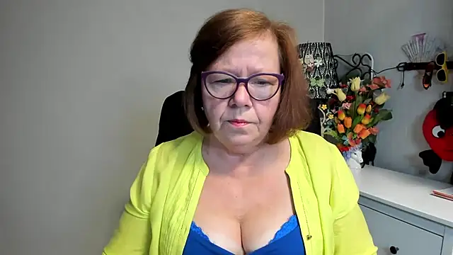 Adelewildx online show from June 1, 2026, 2:46 am