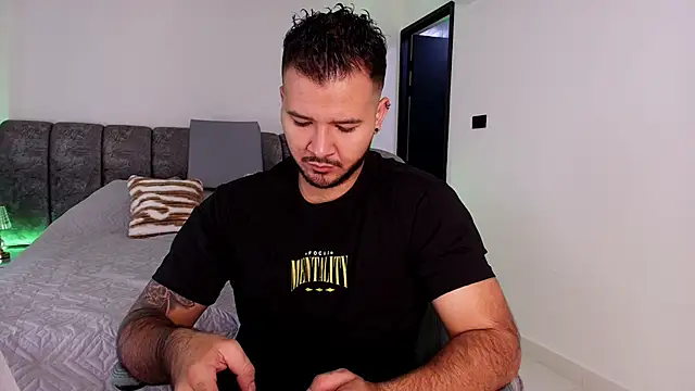 mister miike online show from November 13, 2025, 3:05 am