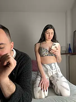 Snapshot of couplepenetration chatting on February 13, 2025, 2:31 pm couplepenetration online show from February 13, 2025, 2:31 pm