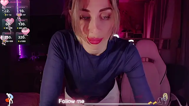 AnnieGOld  online show from March 27, 2026, 2:06 am