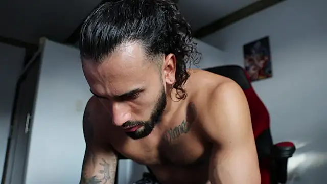 Baky sexy online show from January 18, 2025, 9:55 pm