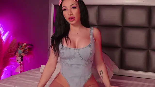 Anais Bloom online show from February 21, 2025, 2:39 am