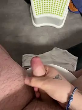 adam123456654321 online show from February 19, 2025, 11:14 pm