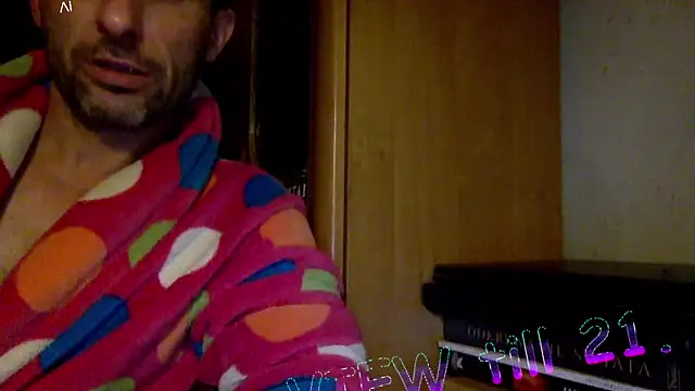 FireFox Feel online show from December 8, 2024, 8:04 pm