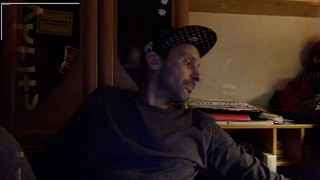 FireFox Feel online show from November 17, 2025, 12:05 am