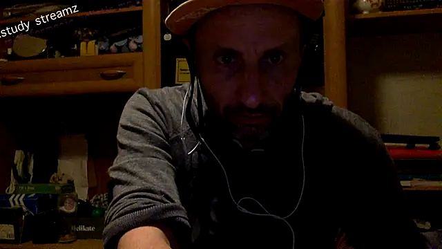 FireFox Feel online show from November 20, 2025, 4:51 pm