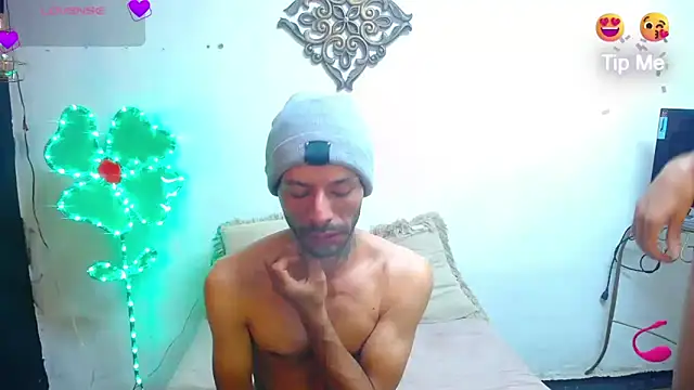 SexyKataShow online show from November 3, 2025, 8:48 am