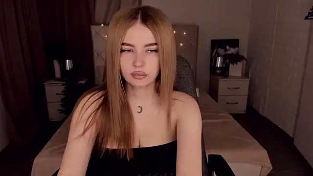 ViolettaLopez online show from January 9, 2025, 2:40 pm