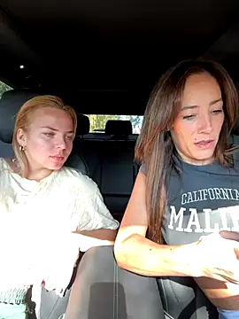 SweeetAlegra online show from October 2, 2025, 10:00 am