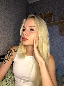 Snapshot of SIMBA_BOS chatting on November 12, 2025, 2:01 am SIMBA BOS online show from November 12, 2025, 2:01 am