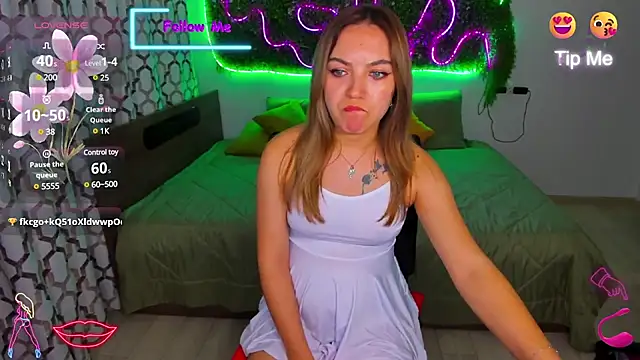 LucyJackson online show from March 8, 2025, 1:36 pm