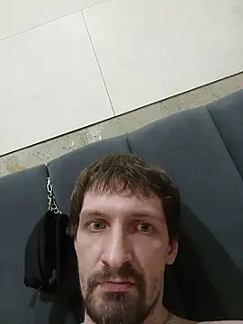 Krasav4ik4ik online show from December 3, 2025, 6:50 pm