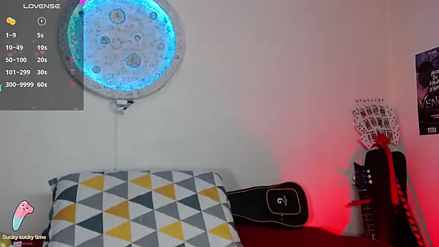 girl intense444 online show from March 19, 2025, 1:51 pm