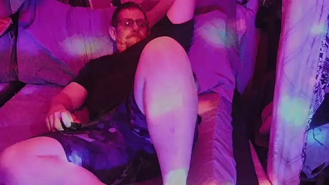 Snapshot of sex4fun_21 chatting on January 7, 2025, 8:56 am sex4fun 21 online show from January 7, 2025, 8:56 am