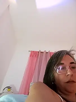 Snapshot of Katy_Randy chatting on January 22, 2025, 11:21 pm Katy Randy online show from January 22, 2025, 11:21 pm