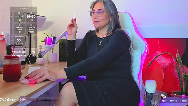 Snapshot of Katy_Randy chatting on October 10, 2025, 11:48 pm Katy Randy online show from October 10, 2025, 11:48 pm