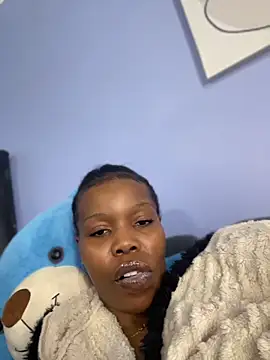Snapshot of cherryontopy chatting on May 18, 2026, 9:59 am cherryontopy online show from May 18, 2026, 9:59 am
