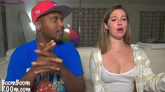 Snapshot of boomboomr00m chatting on February 8, 2025, 11:34 pm boomboomr00m online show from February 8, 2025, 11:34 pm