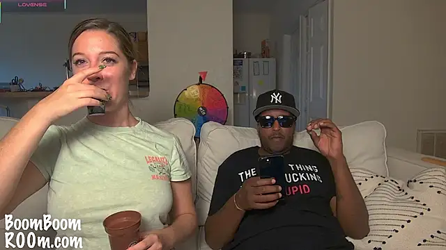 Snapshot of boomboomr00m chatting on March 16, 2025, 9:37 pm boomboomr00m online show from March 16, 2025, 9:37 pm