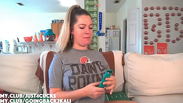 Snapshot of boomboomr00m chatting on November 9, 2025, 6:06 pm boomboomr00m online show from November 9, 2025, 6:06 pm