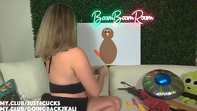 Snapshot of boomboomr00m chatting on November 14, 2025, 1:59 am boomboomr00m online show from November 14, 2025, 1:59 am