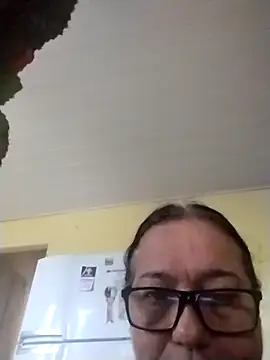 catdool online show from March 4, 2025, 6:29 pm