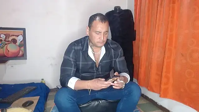 hardrock982 online show from February 24, 2025, 2:58 pm