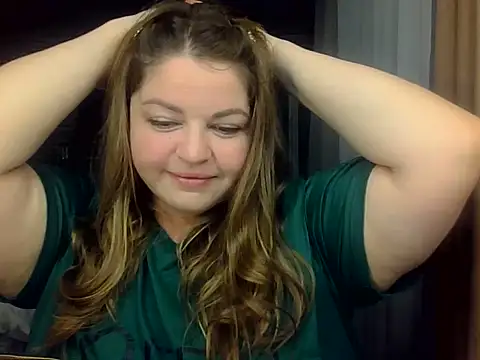 Snapshot of cute__cherry chatting on May 21, 2026, 5:53 pm cute cherry online show from May 21, 2026, 5:53 pm