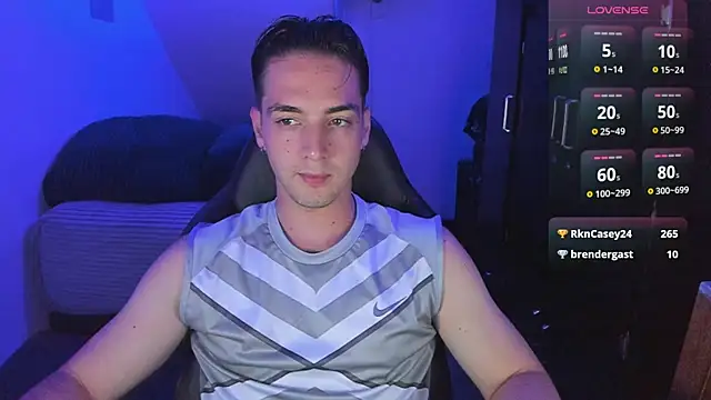 Alex smith00 online show from March 3, 2025, 2:26 am