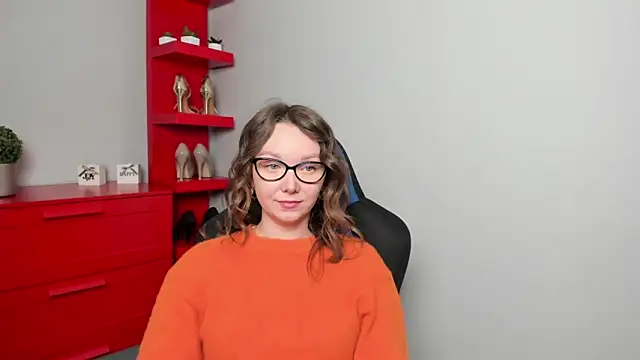 Cookie zoe online show from September 29, 2025, 6:29 am