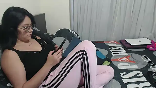 youth lust69 online show from February 4, 2025, 11:59 pm