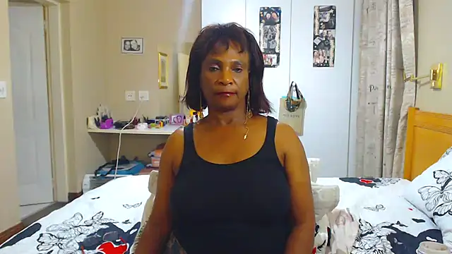 Snapshot of Hotgrannyx chatting on February 23, 2025, 6:56 pm Hotgrannyx online show from February 23, 2025, 6:56 pm