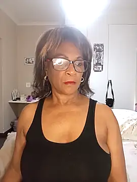 Snapshot of Hotgrannyx chatting on September 9, 2025, 9:53 am Hotgrannyx online show from September 9, 2025, 9:53 am