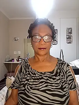 Snapshot of Hotgrannyx chatting on September 26, 2025, 1:53 am Hotgrannyx online show from September 26, 2025, 1:53 am