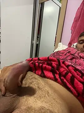 cf27 online show from April 16, 2026, 6:41 pm