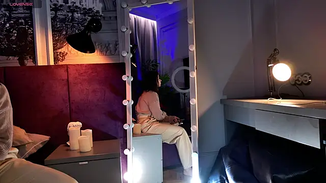 SofiaFoster  online show from February 19, 2025, 7:59 pm