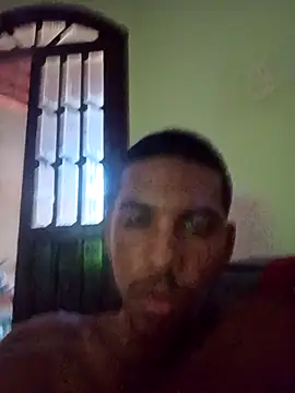 Vinicius5890 online show from April 21, 2026, 7:39 pm