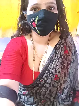 Rising Smiler online show from October 27, 2025, 9:57 am