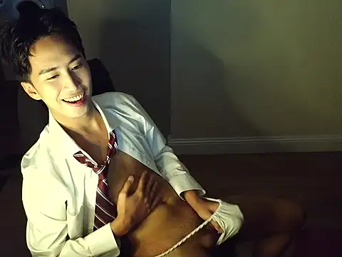 mierllanos online show from November 28, 2025, 3:04 pm