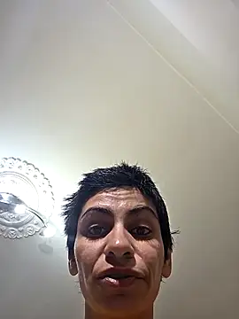 hotSANDRA STARR online show from October 4, 2025, 4:38 pm