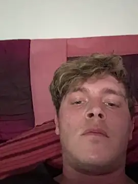 Andrewhootxx online show from March 22, 2025, 3:20 pm