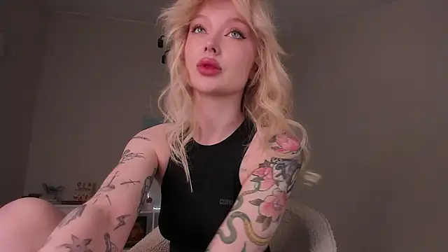 Snapshot of sugar_club chatting on April 27, 2026, 5:44 pm sugar club online show from April 27, 2026, 5:44 pm