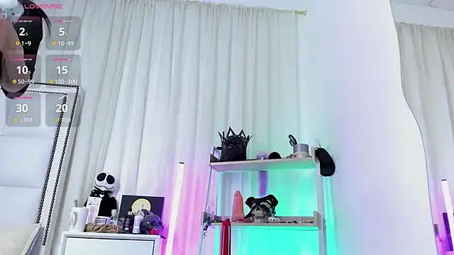 SAMANTHA DM online show from October 2, 2025, 2:46 pm