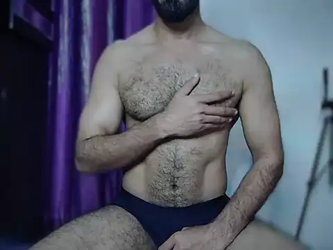Snapshot of Steffan55 chatting on March 18, 2025, 8:47 am Steffan55 online show from March 18, 2025, 8:47 am