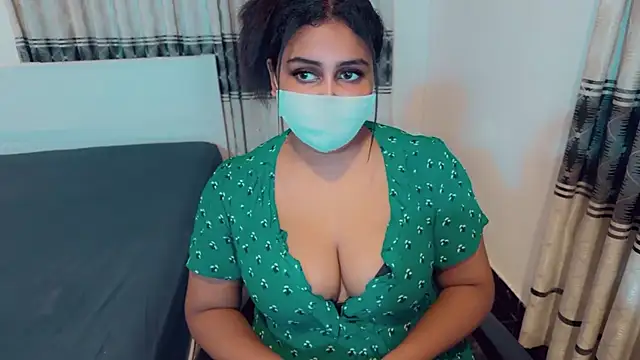 Snapshot of SonY_CaM chatting on July 18, 2026, 10:52 am SonY CaM online show from July 18, 2026, 10:52 am