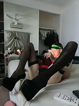 CD Sub2021 online show from December 13, 2024, 3:32 pm