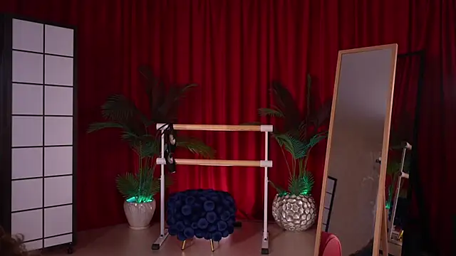 Snapshot of KittyCaitlin chatting on November 22, 2025, 12:20 am KittyCaitlin online show from November 22, 2025, 12:20 am