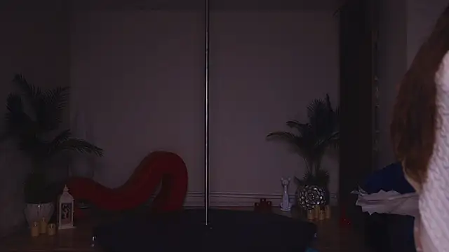 Snapshot of KittyCaitlin chatting on February 1, 2026, 7:01 pm KittyCaitlin online show from February 1, 2026, 7:01 pm